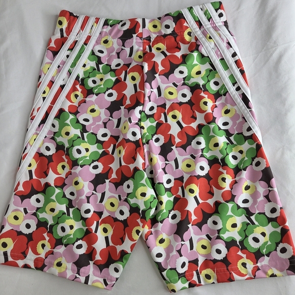 adidas Size S Women's Floral Biker Shorts Design In Colaboration W/ Marimekko - Picture 3 of 7